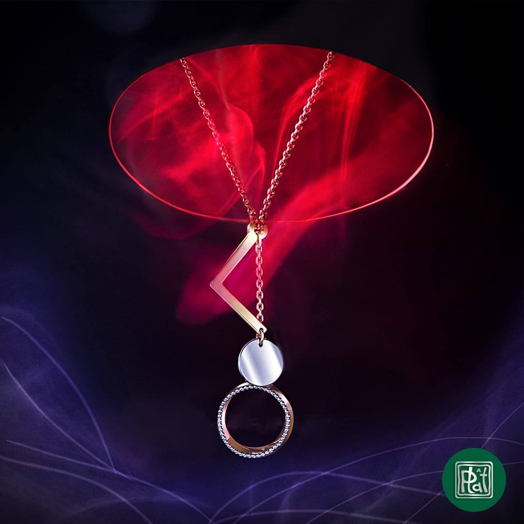 «Геометрический антистресс»: могут ли украшения победить тревогу?