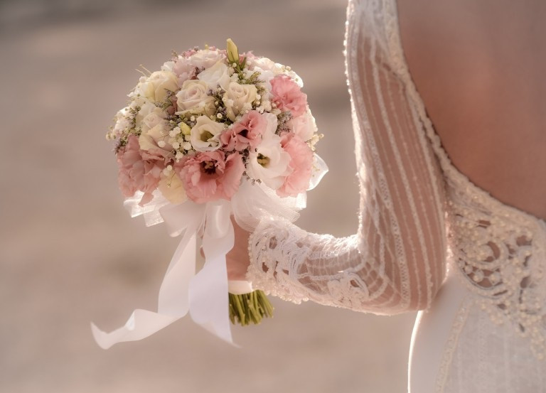 Свадебная мода-2021 в деталях, или обзор трендовых украшений для невесты и жениха